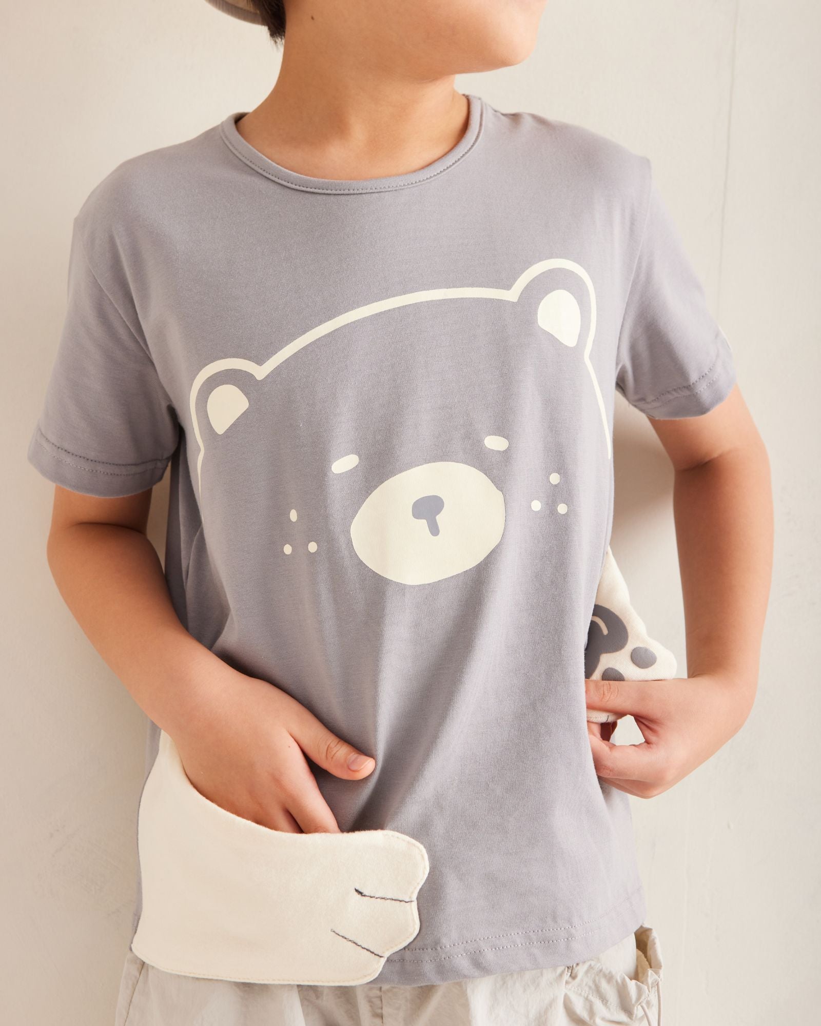 ベアハグキッズTシャツ