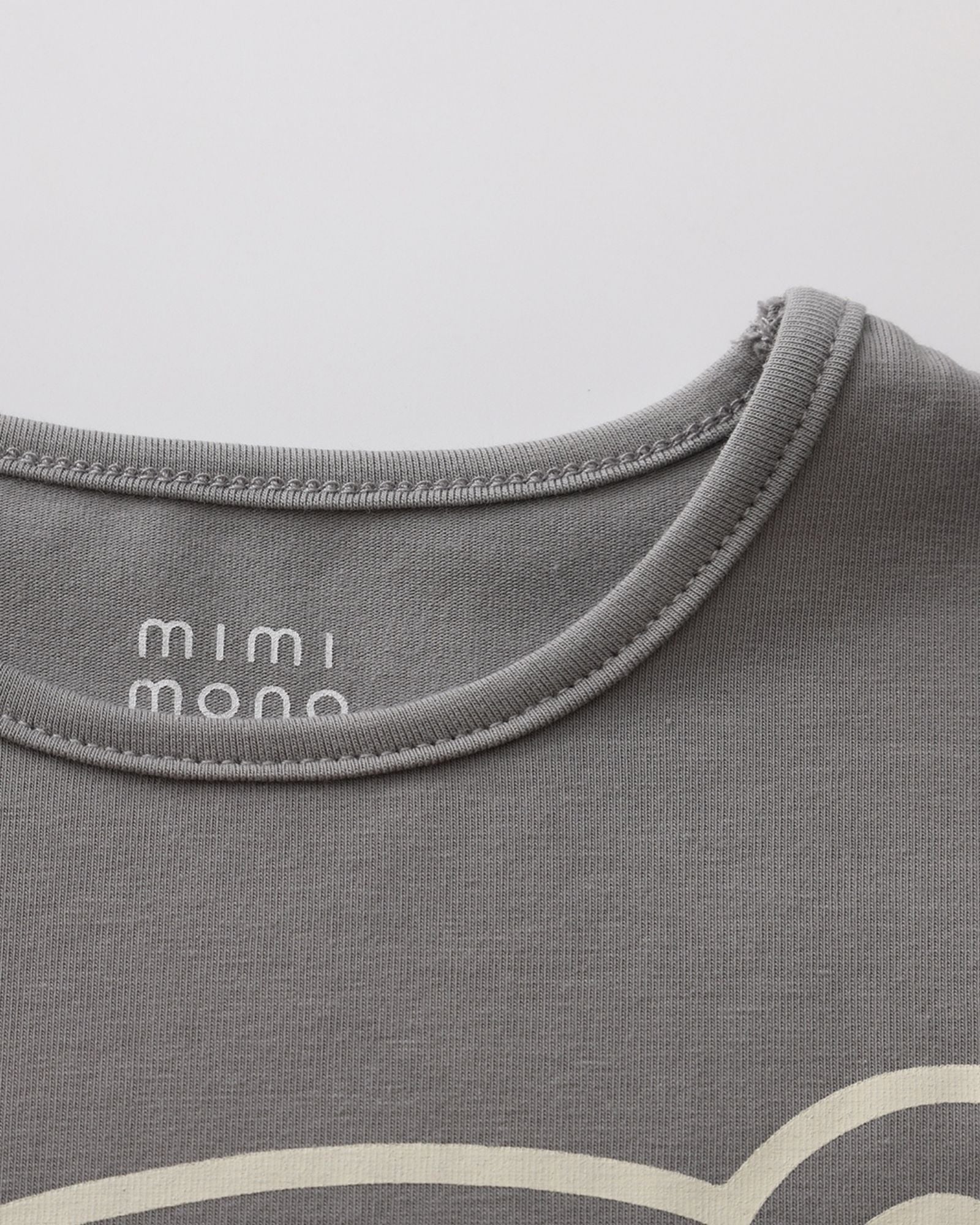 ベアハグキッズTシャツ