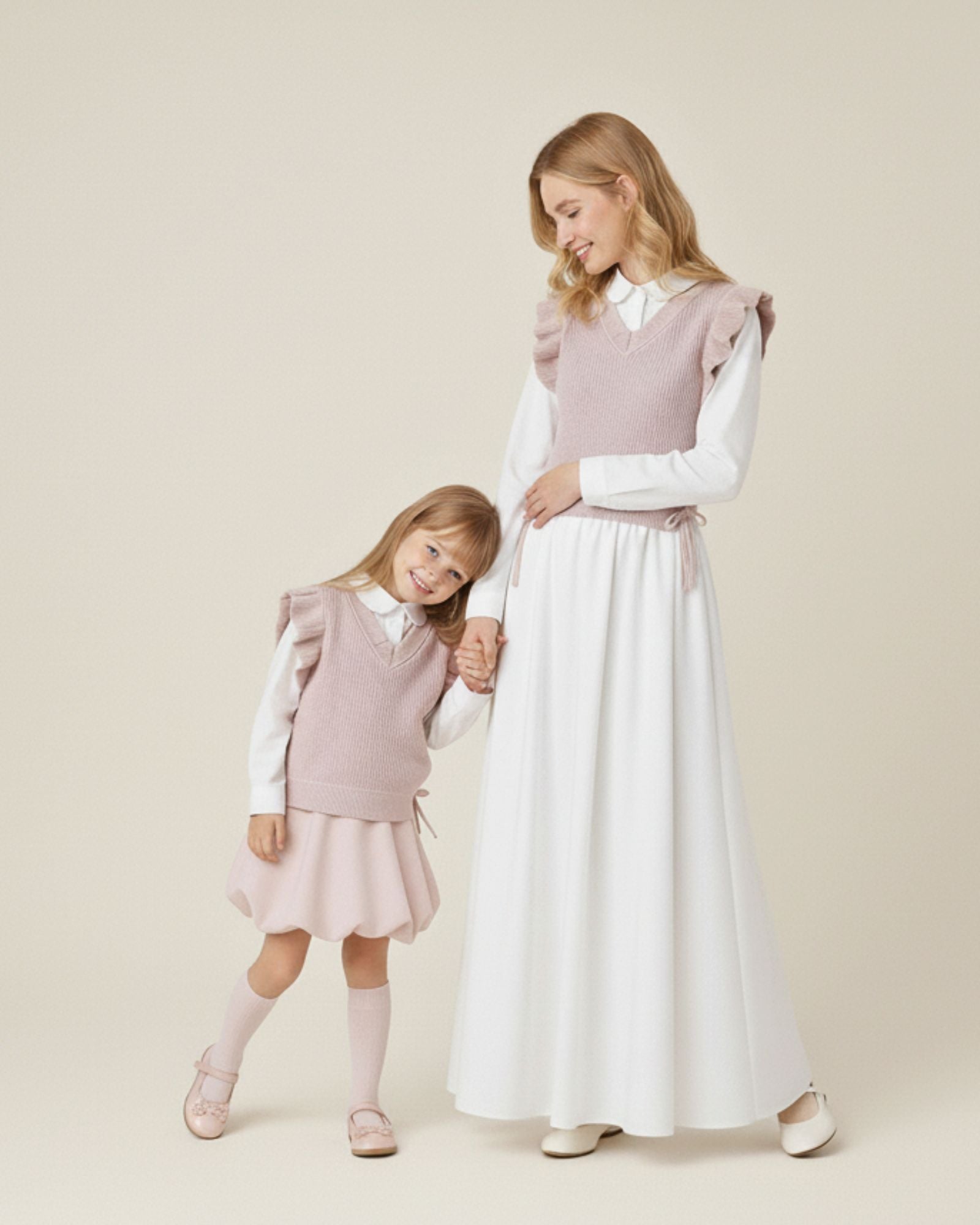 Vネックリボンニットベスト