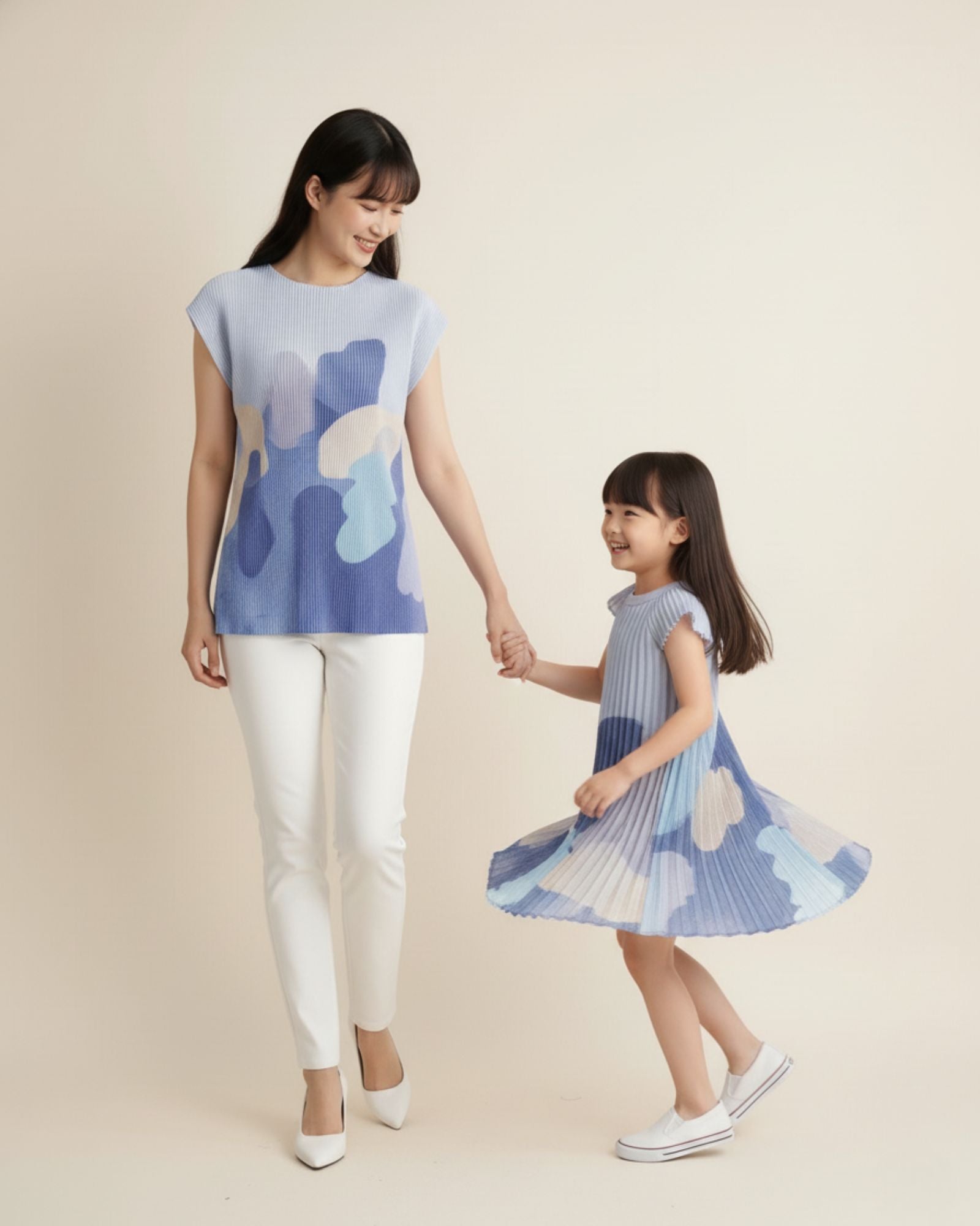 Online-exclusive: Moonlit Glow Crystal Pleated Top