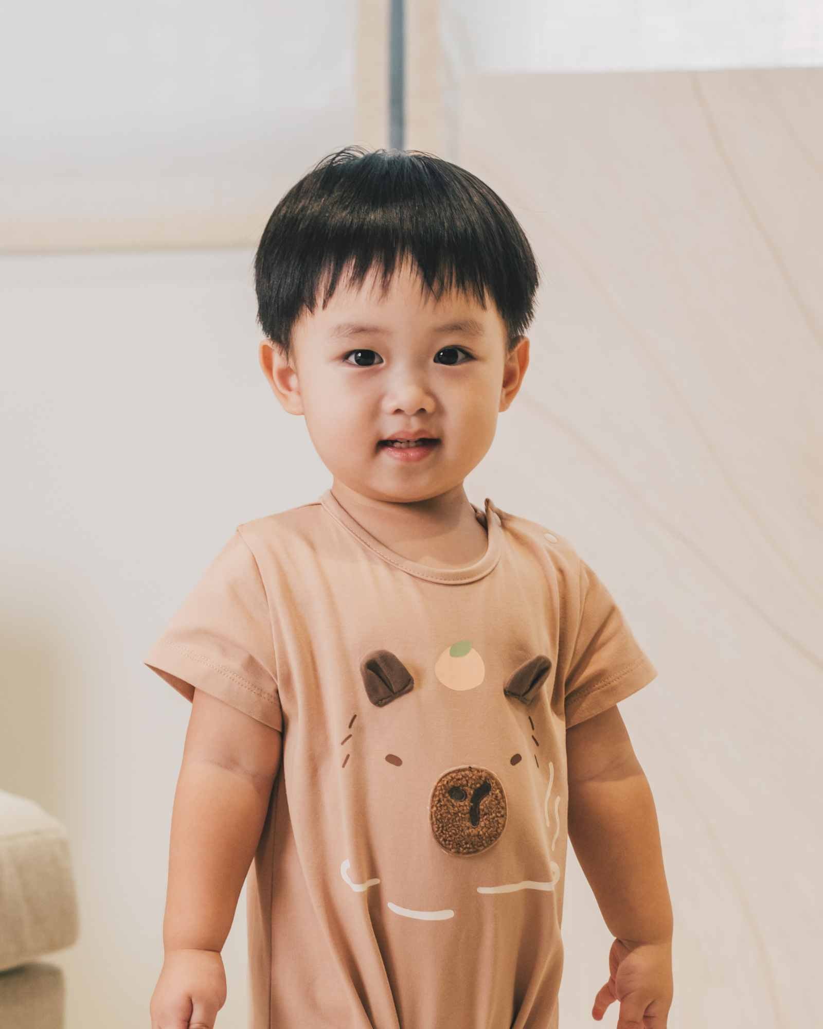 Capybara In Onsen Short Sleeves Baby Romper