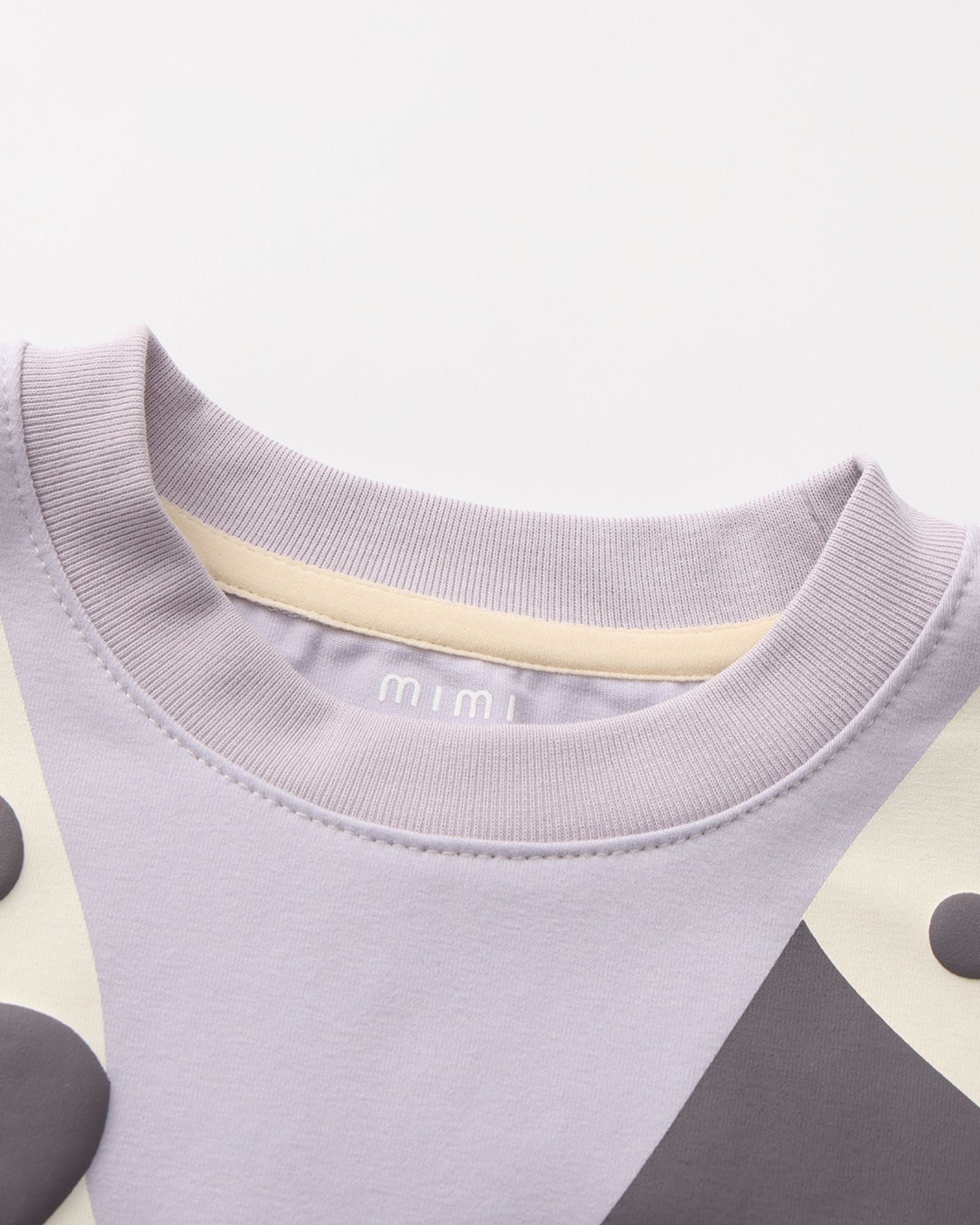 甘えん坊子猫ショートスウェットシャツ