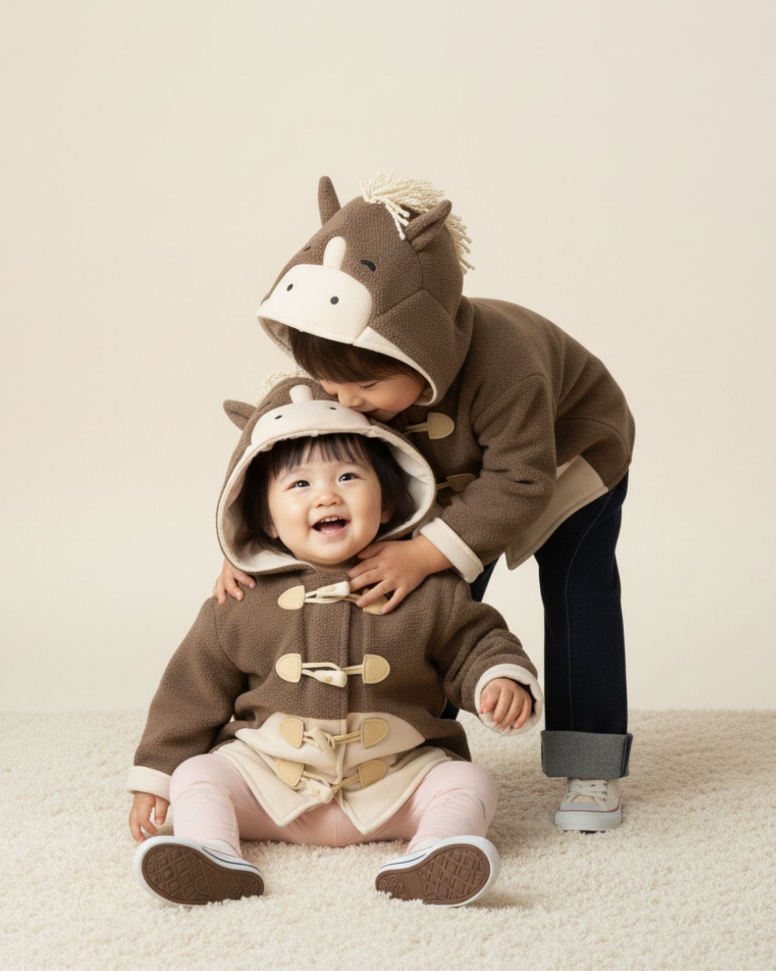 予約注文: ポニー フリースフード付きジャケット